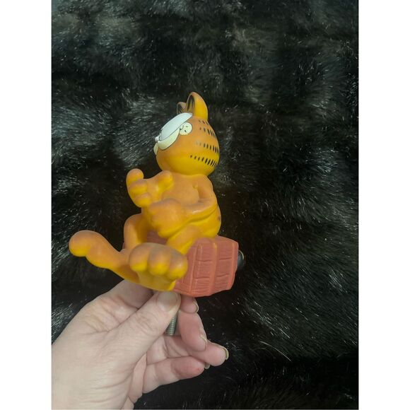 Garfield Scratching Post 100% Pure Garfield Official Scratching Post Cat Toy - Picture 3 of 5